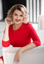 16306-Elena-French-Woman-Cherbourg
