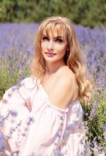18555-Oksana-Ukrainian-Woman-Kyiv