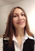 20215-Anzhela-Canadian-Woman-Québec