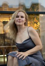 18550-Yuliya-Ukrainian-Woman-Kiev