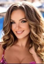 19355-Kristina-French-Woman-Nice