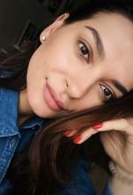 18568-Viktoriya-French-Woman-Paris