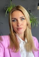 20110-Yuliya-Ukrainian-Woman-Kiev